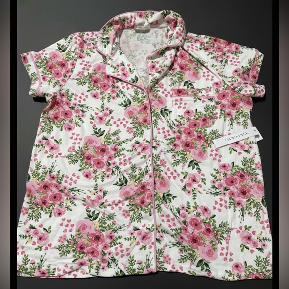 NWT Tahari Woman’s Floral Pajama Set Short Sleeve Button Up SZ LG - Picture 2 of 5